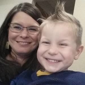 Meet your Posher, Stacey